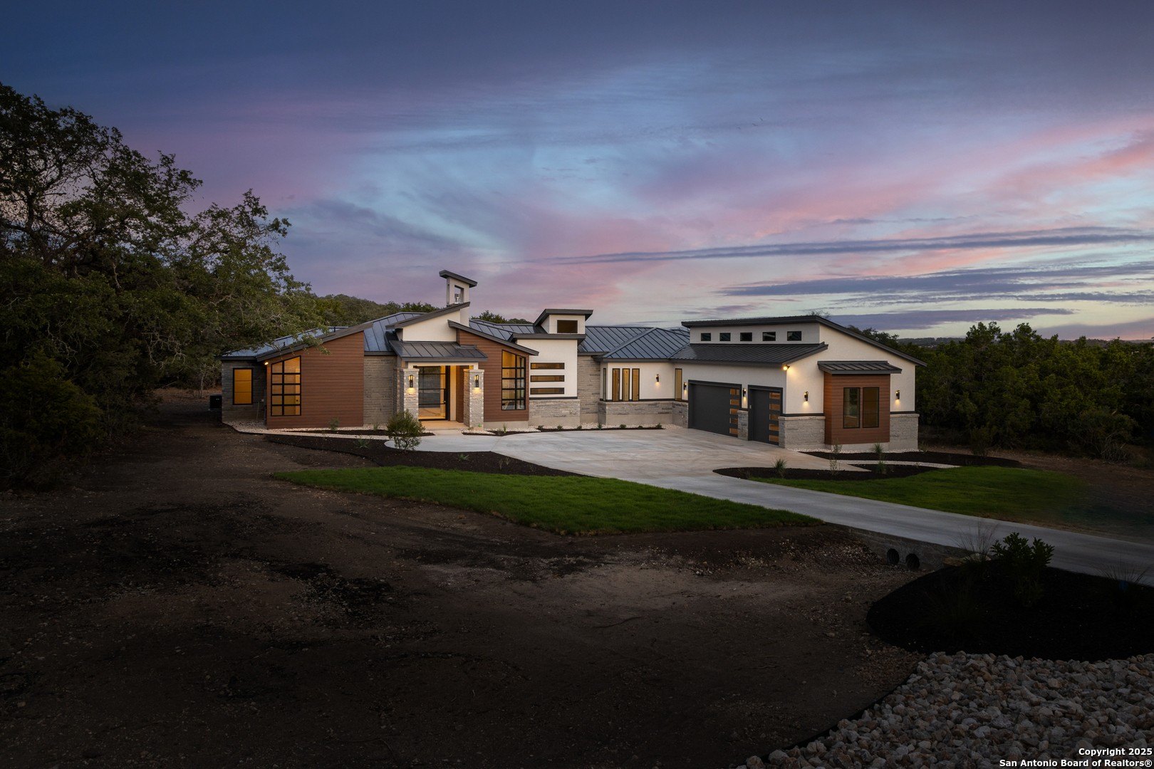 1758 Paradise Parkway, Canyon Lake, TX 78133, 4 Bedrooms Bedrooms, ,3 BathroomsBathrooms,Residential,For Sale,1758 Paradise Parkway,0,1911999