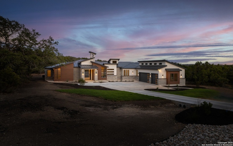 1758 Paradise Parkway, Canyon Lake, TX 78133, 4 Bedrooms Bedrooms, ,3 BathroomsBathrooms,Residential,For Sale,1758 Paradise Parkway,0,1911999