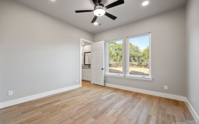 1758 Paradise Parkway, Canyon Lake, TX 78133, 4 Bedrooms Bedrooms, ,3 BathroomsBathrooms,Residential,For Sale,1758 Paradise Parkway,0,1911999