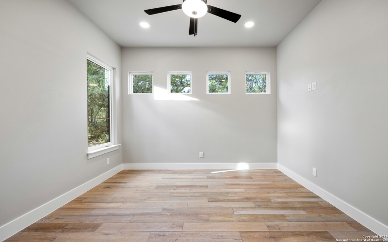 1758 Paradise Parkway, Canyon Lake, TX 78133, 4 Bedrooms Bedrooms, ,3 BathroomsBathrooms,Residential,For Sale,1758 Paradise Parkway,0,1911999