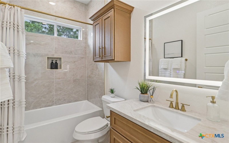 858 Rutherford, Fischer, TX 78623, 4 Bedrooms Bedrooms, ,5 BathroomsBathrooms,Residential,For Sale,858 Rutherford,0,605520