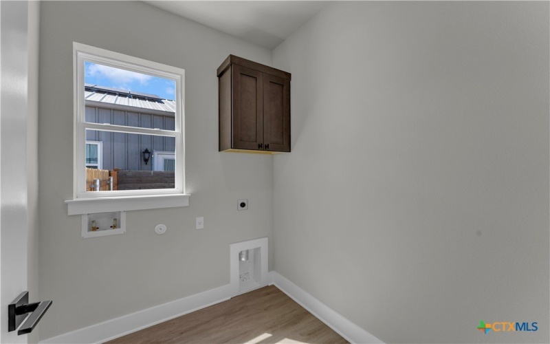 249 Western Avenue, Bertram, TX 78605, 3 Bedrooms Bedrooms, ,2 BathroomsBathrooms,Residential,For Sale,249 Western Avenue,0,606894