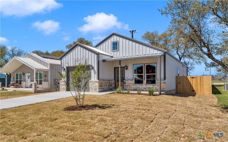 249 Western Avenue, Bertram, TX 78605, 3 Bedrooms Bedrooms, ,2 BathroomsBathrooms,Residential,For Sale,249 Western Avenue,0,606894