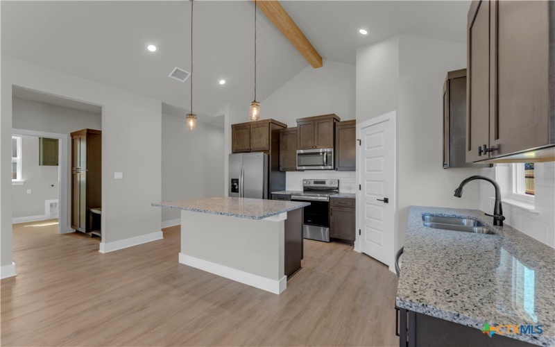 249 Western Avenue, Bertram, TX 78605, 3 Bedrooms Bedrooms, ,2 BathroomsBathrooms,Residential,For Sale,249 Western Avenue,0,606894