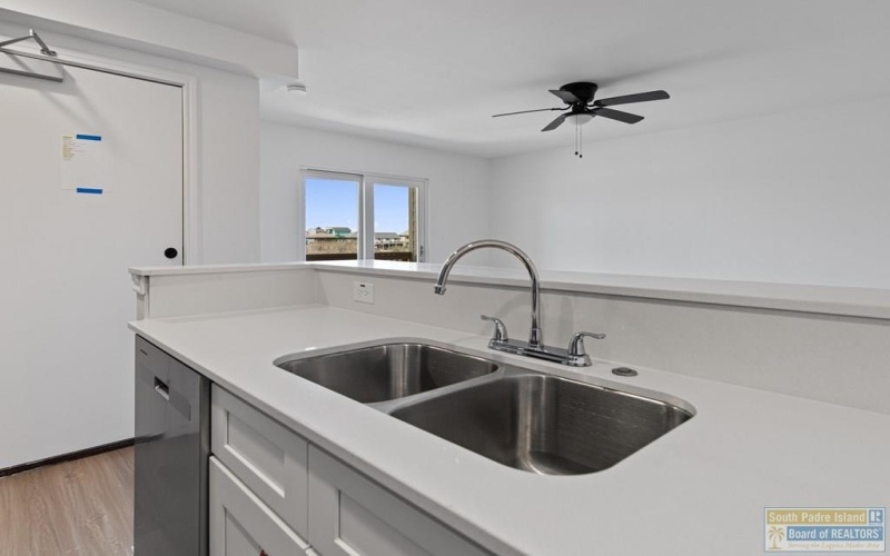 401 Island Ave. #57-A, Port Isabel, TX 78578-2663, 2 Bedrooms Bedrooms, ,2 BathroomsBathrooms,Residential,For Sale,401 Island Ave.,0,106037