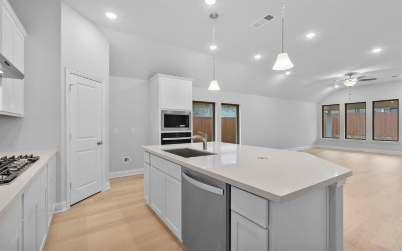 4109 Harrison Street, Heartland, TX 75114, 4 Bedrooms Bedrooms, ,2 BathroomsBathrooms,Residential,For Sale,4109 Harrison Street,0,21216244