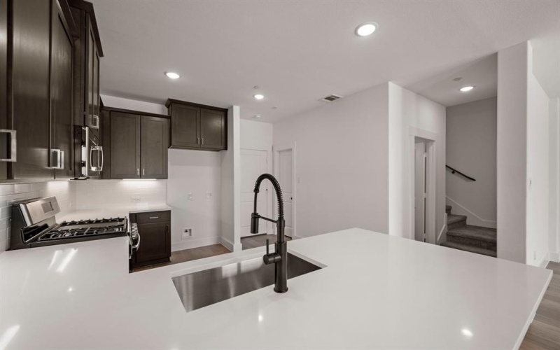 1404 Solterra Boulevard, Mesquite, TX 75180, 2 Bedrooms Bedrooms, ,2 BathroomsBathrooms,Residential,For Sale,1404 Solterra Boulevard,0,21216274