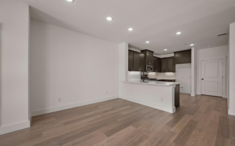 1404 Solterra Boulevard, Mesquite, TX 75180, 2 Bedrooms Bedrooms, ,2 BathroomsBathrooms,Residential,For Sale,1404 Solterra Boulevard,0,21216274