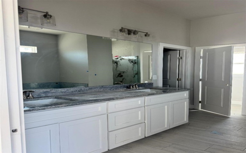 1469 Dragonstone Court, Corpus Christi, TX 78415, 4 Bedrooms Bedrooms, ,3 BathroomsBathrooms,Residential,For Sale,1469 Dragonstone Court,0,473771