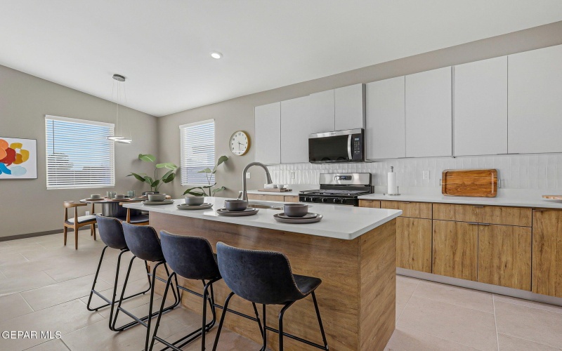 8412 FISH Place, Vinton, TX 79821, 3 Bedrooms Bedrooms, ,2 BathroomsBathrooms,Residential,For Sale,8412 FISH Place,0,940841