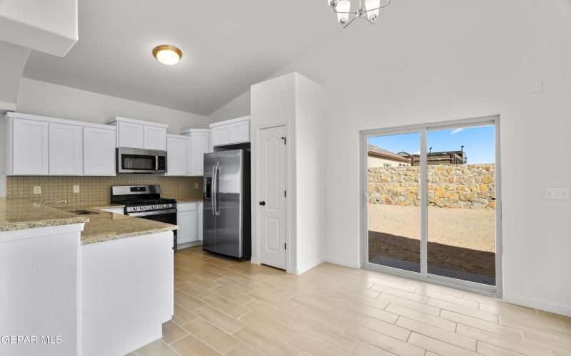 13829 Paseo Central Avenue, Horizon City, TX 79928, 3 Bedrooms Bedrooms, ,2 BathroomsBathrooms,Residential,For Sale,13829 Paseo Central Avenue,0,940861