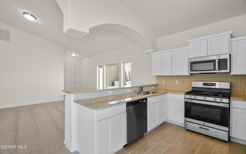 13829 Paseo Central Avenue, Horizon City, TX 79928, 3 Bedrooms Bedrooms, ,2 BathroomsBathrooms,Residential,For Sale,13829 Paseo Central Avenue,0,940861