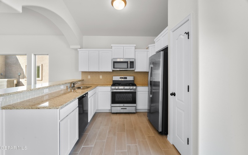 13829 Paseo Central Avenue, Horizon City, TX 79928, 3 Bedrooms Bedrooms, ,2 BathroomsBathrooms,Residential,For Sale,13829 Paseo Central Avenue,0,940861