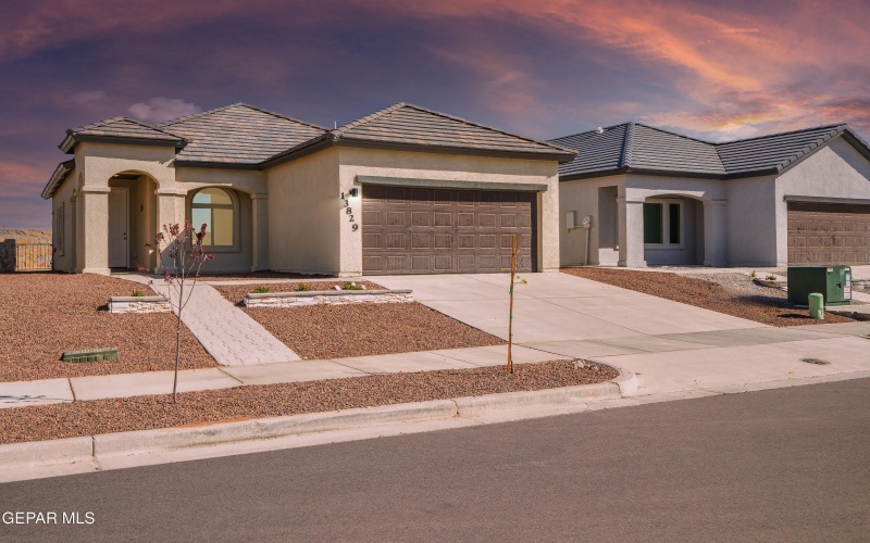 13829 Paseo Central Avenue, Horizon City, TX 79928, 3 Bedrooms Bedrooms, ,2 BathroomsBathrooms,Residential,For Sale,13829 Paseo Central Avenue,0,940861