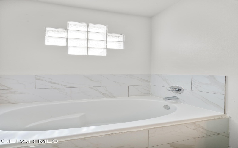 13829 Paseo Central Avenue, Horizon City, TX 79928, 3 Bedrooms Bedrooms, ,2 BathroomsBathrooms,Residential,For Sale,13829 Paseo Central Avenue,0,940861