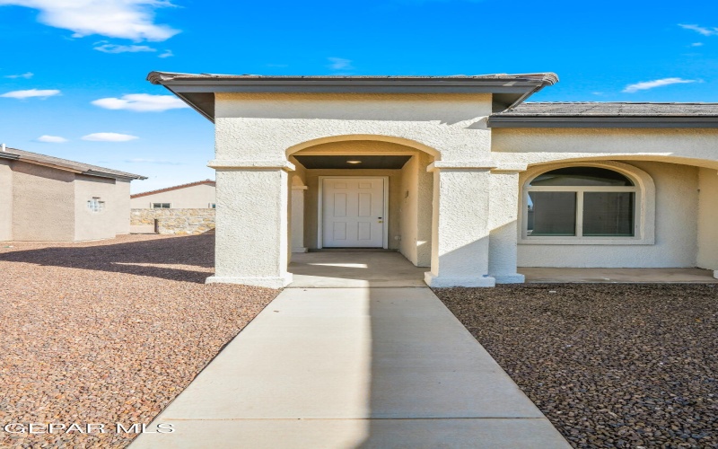 13829 Paseo Central Avenue, Horizon City, TX 79928, 3 Bedrooms Bedrooms, ,2 BathroomsBathrooms,Residential,For Sale,13829 Paseo Central Avenue,0,940861