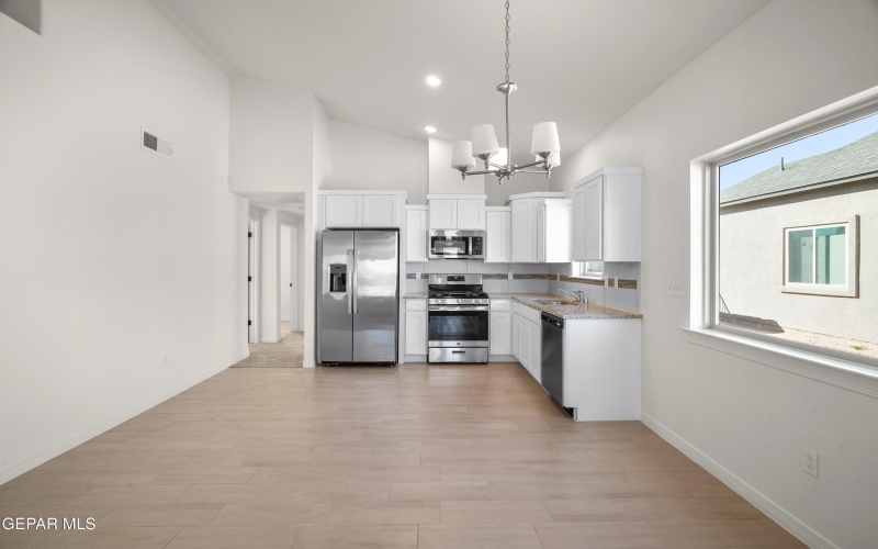 14324 CHRIS ZINGO Lane, El Paso, TX 79928, 3 Habitaciones Habitaciones , ,2 BañosBaños,Residential,En Venta,14324 CHRIS ZINGO Lane,0,940862