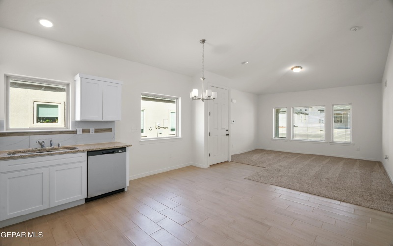 14324 CHRIS ZINGO Lane, El Paso, TX 79928, 3 Habitaciones Habitaciones , ,2 BañosBaños,Residential,En Venta,14324 CHRIS ZINGO Lane,0,940862