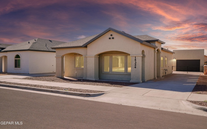 14324 CHRIS ZINGO Lane, El Paso, TX 79928, 3 Habitaciones Habitaciones , ,2 BañosBaños,Residential,En Venta,14324 CHRIS ZINGO Lane,0,940862