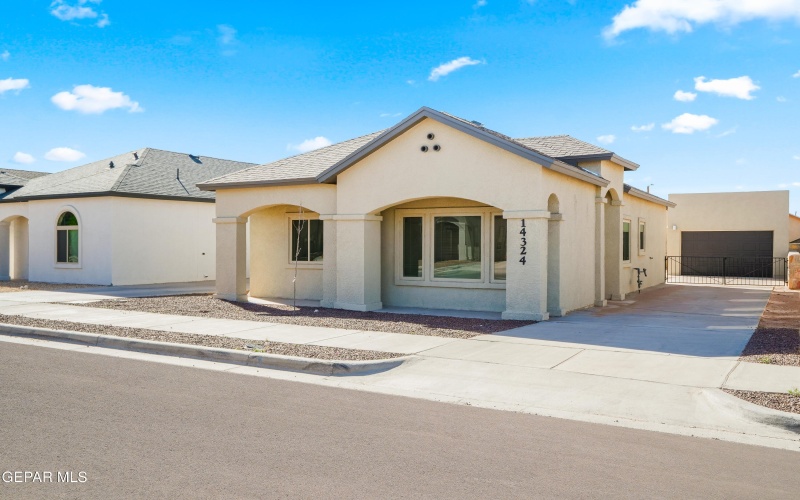 14324 CHRIS ZINGO Lane, El Paso, TX 79928, 3 Habitaciones Habitaciones , ,2 BañosBaños,Residential,En Venta,14324 CHRIS ZINGO Lane,0,940862