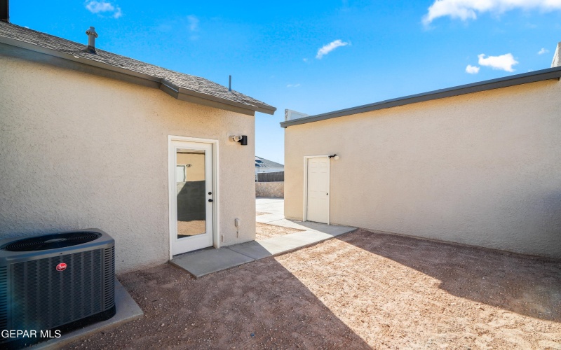 14364 BILL LAZOR Parkway, El Paso, TX 79928, 2 Habitaciones Habitaciones , ,2 BañosBaños,Residential,En Venta,14364 BILL LAZOR Parkway,0,940863