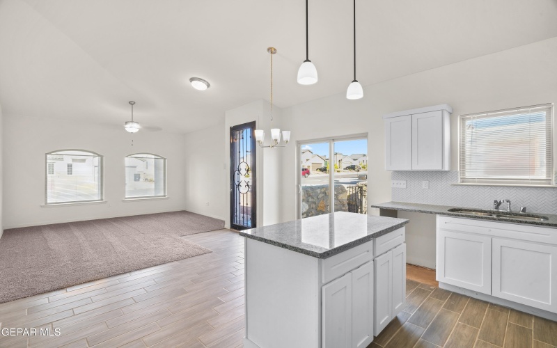 260 STAFFS Way, El Paso, TX 79928, 4 Bedrooms Bedrooms, ,2 BathroomsBathrooms,Residential,For Sale,260 STAFFS Way,0,940864