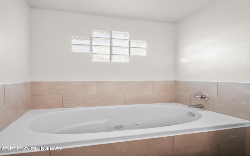 260 STAFFS Way, El Paso, TX 79928, 4 Bedrooms Bedrooms, ,2 BathroomsBathrooms,Residential,For Sale,260 STAFFS Way,0,940864