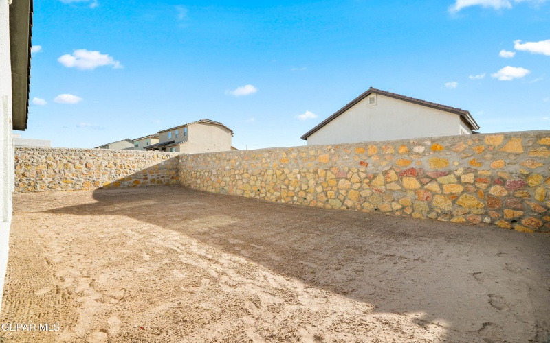 260 STAFFS Way, El Paso, TX 79928, 4 Bedrooms Bedrooms, ,2 BathroomsBathrooms,Residential,For Sale,260 STAFFS Way,0,940864