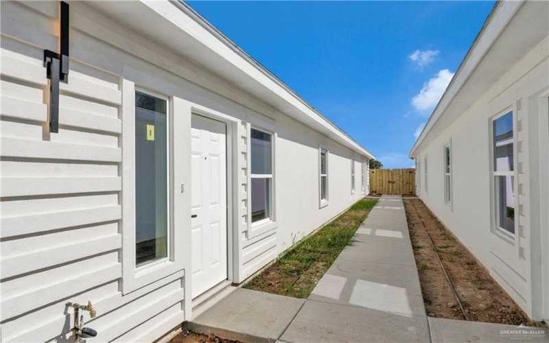 2905 Estevan Street unit: 4, Mission, TX 78574, 3 Bedrooms Bedrooms, ,2 BathroomsBathrooms,Residential,For Sale,2905 Estevan Street unit: 4,0,498789