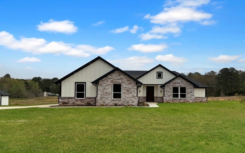 105 CR 9151, Nacogdoches, TX 75964, 3 Bedrooms Bedrooms, ,2 BathroomsBathrooms,Residential,For Sale,105 CR 9151,0,22501415