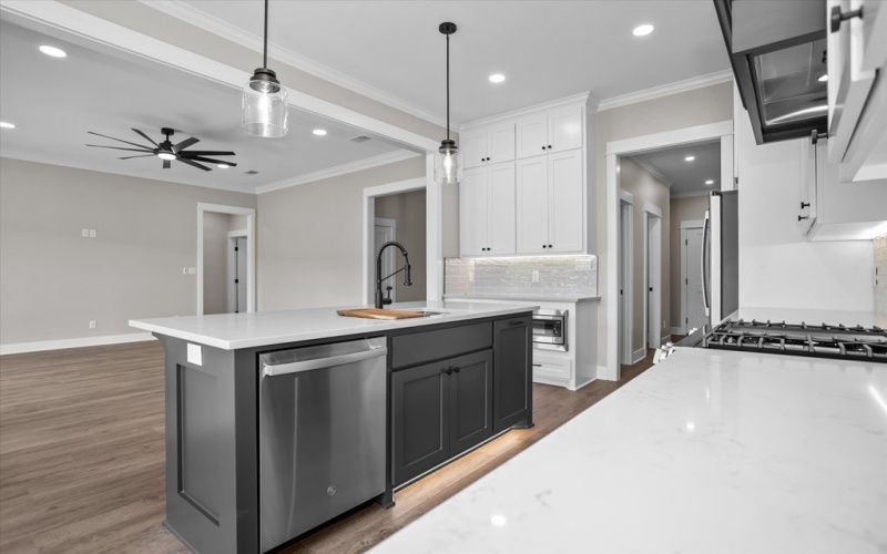 105 CR 9151, Nacogdoches, TX 75964, 3 Bedrooms Bedrooms, ,2 BathroomsBathrooms,Residential,For Sale,105 CR 9151,0,22501415