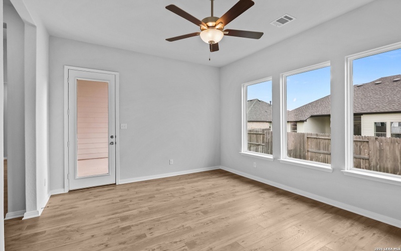 208 Fillmore Falls, Cibolo, TX 78108, 4 Bedrooms Bedrooms, ,5 BathroomsBathrooms,Residential,For Sale,208 Fillmore Falls,0,1870644