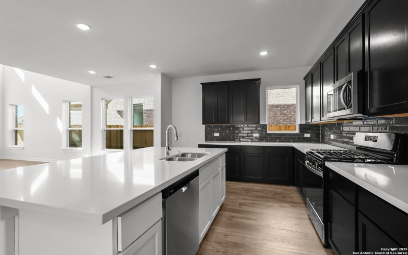 12502 Sylvanite, San Antonio, TX 78254, 4 Habitaciones Habitaciones , ,3 BañosBaños,Residential,En Venta,12502 Sylvanite,0,1889798