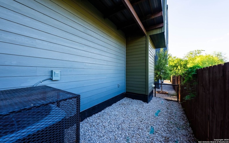 108 Vine unit: 102, San Antonio, TX 78210, 2 Bedrooms Bedrooms, ,2 BathroomsBathrooms,Residential,For Sale,108 Vine unit: 102,0,1910853