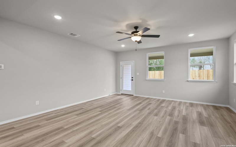 6510 Lowrie Block, San Antonio, TX 78239, 3 Bedrooms Bedrooms, ,2 BathroomsBathrooms,Residential,For Sale,6510 Lowrie Block,0,1911498