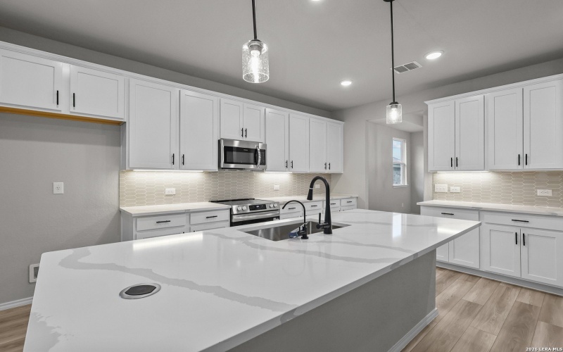 6510 Lowrie Block, San Antonio, TX 78239, 3 Bedrooms Bedrooms, ,2 BathroomsBathrooms,Residential,For Sale,6510 Lowrie Block,0,1911498