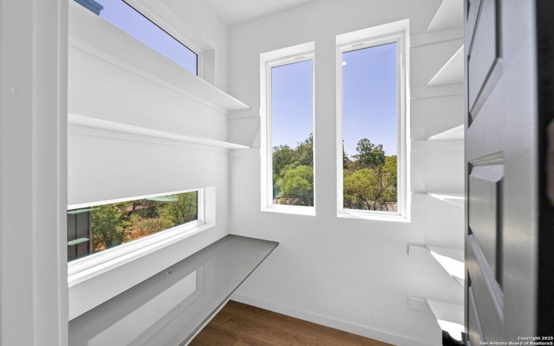 108 Vine St #102, San Antonio, TX 78210, 2 Habitaciones Habitaciones , ,2 BañosBaños,Residential,En Venta,108 Vine St #102,0,1912200