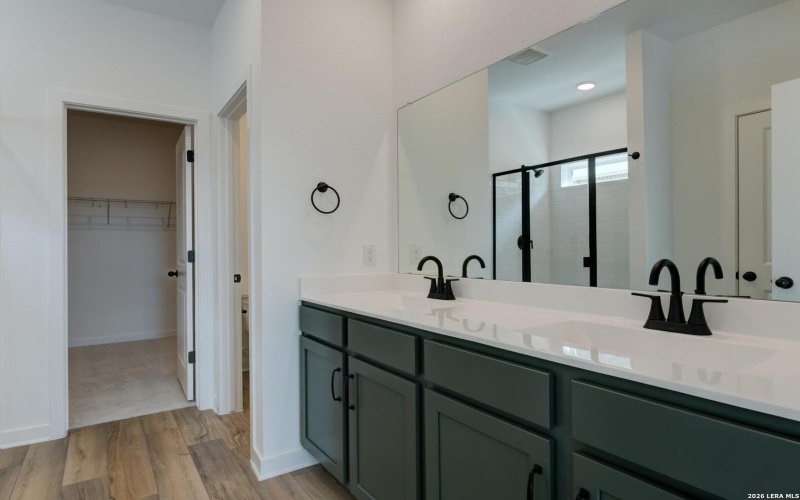 159 Desert Cactus, San Antonio, TX 78253, 5 Bedrooms Bedrooms, ,3 BathroomsBathrooms,Residential,For Sale,159 Desert Cactus,0,1919768