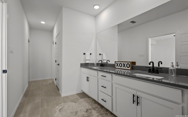 421 Jacks Place, Seguin, TX 78155, 3 Habitaciones Habitaciones , ,2 BañosBaños,Residential,En Venta,421 Jacks Place,0,1921103