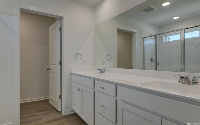 13715 Birch Crossing, San Antonio, TX 78252, 5 Bedrooms Bedrooms, ,3 BathroomsBathrooms,Residential,For Sale,13715 Birch Crossing,0,1927146