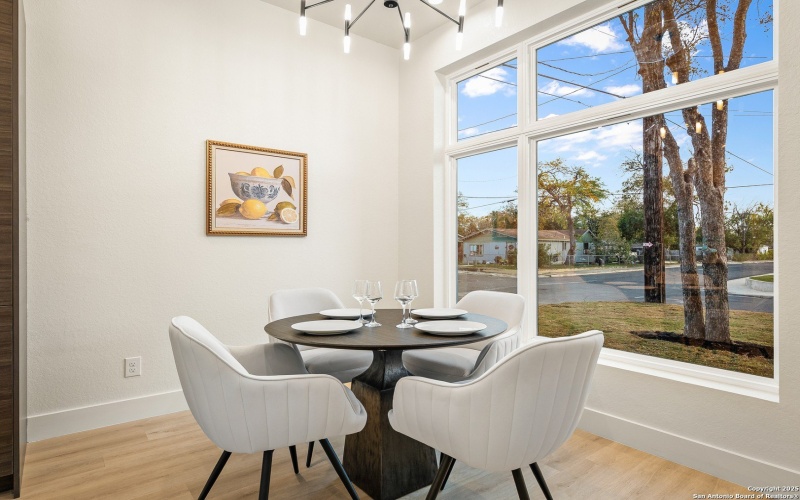 257 E baylor, San Antonio, TX 78204, 3 Bedrooms Bedrooms, ,2 BathroomsBathrooms,Residential,For Sale,257 E baylor,0,1928993