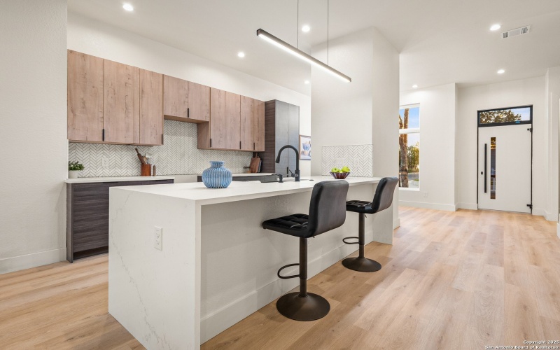 257 E baylor, San Antonio, TX 78204, 3 Bedrooms Bedrooms, ,2 BathroomsBathrooms,Residential,For Sale,257 E baylor,0,1928993