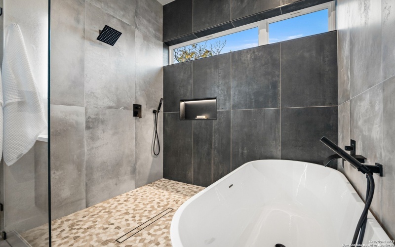 257 E baylor, San Antonio, TX 78204, 3 Bedrooms Bedrooms, ,2 BathroomsBathrooms,Residential,For Sale,257 E baylor,0,1928993