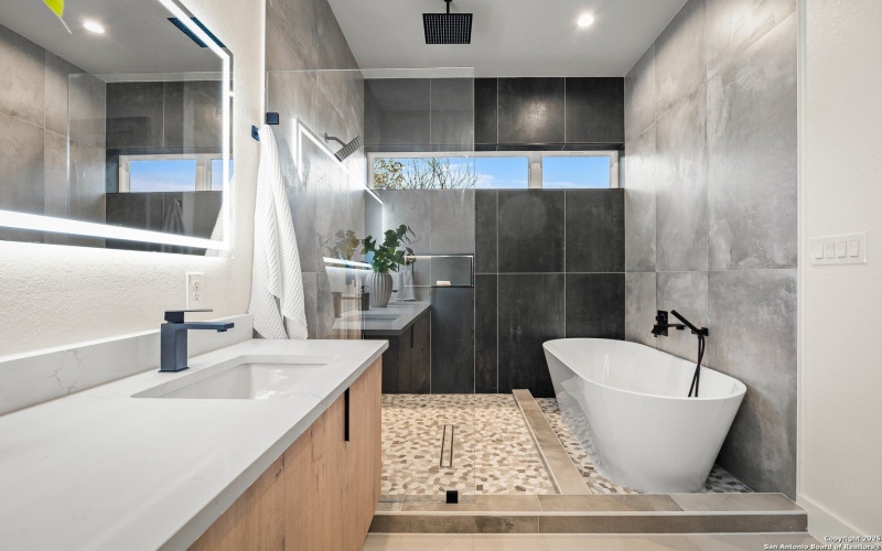 257 E baylor, San Antonio, TX 78204, 3 Bedrooms Bedrooms, ,2 BathroomsBathrooms,Residential,For Sale,257 E baylor,0,1928993