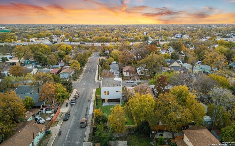 257 E baylor, San Antonio, TX 78204, 3 Bedrooms Bedrooms, ,2 BathroomsBathrooms,Residential,For Sale,257 E baylor,0,1928993