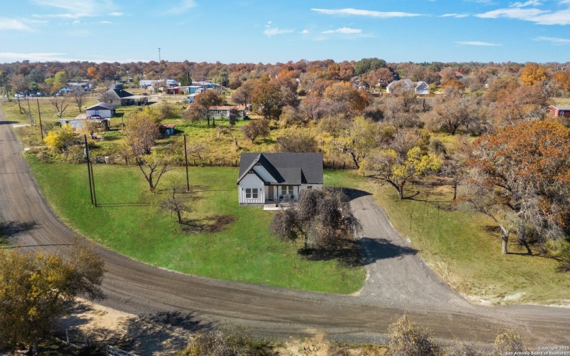 732 County Road 6846, Lytle, TX 78052, 3 Bedrooms Bedrooms, ,2 BathroomsBathrooms,Residential,For Sale,732 County Road 6846,0,1929735