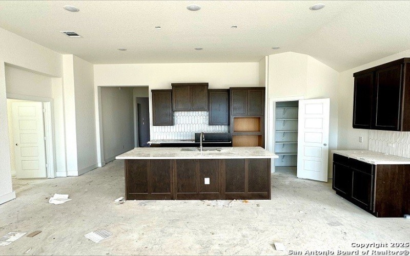 181 Desert Bloom, San Antonio, TX 78253, 4 Habitaciones Habitaciones , ,3 BañosBaños,Residential,En Venta,181 Desert Bloom,0,1930397