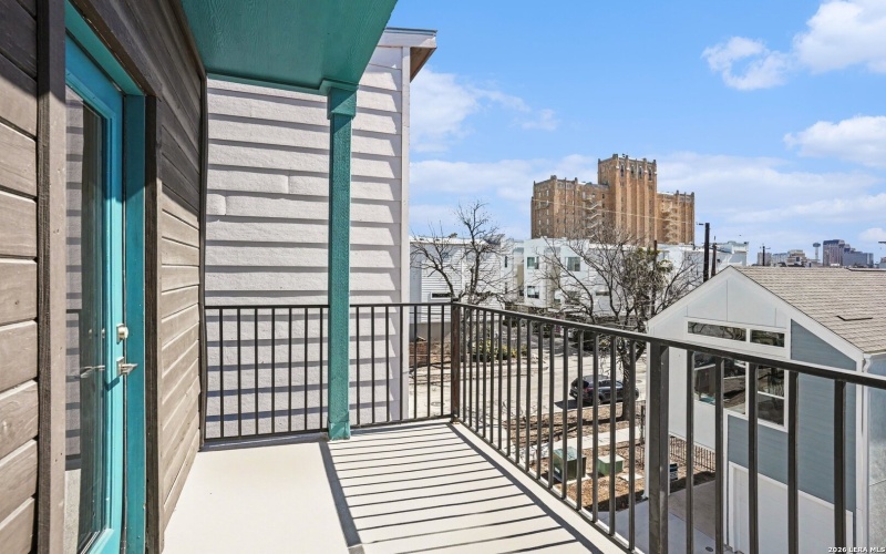 310 W Evergreen St #115, San Antonio, TX 78212, 3 Habitaciones Habitaciones , ,2 BañosBaños,Residential,En Venta,310 W Evergreen St #115,0,1939865