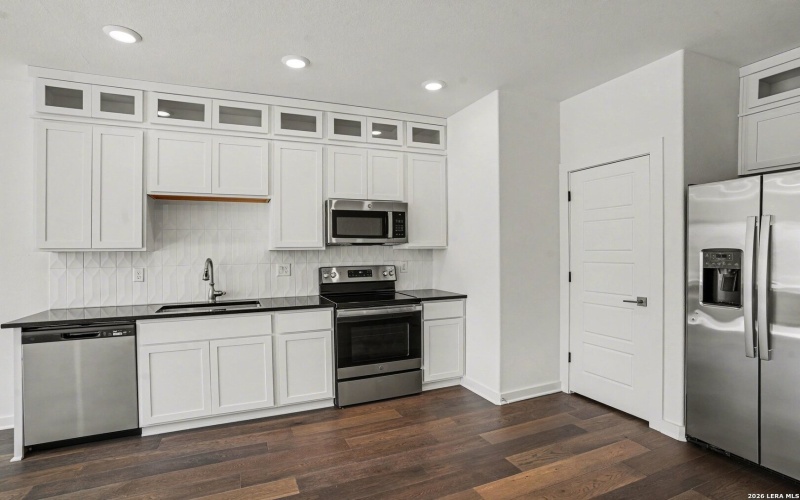 310 W Evergreen St #115, San Antonio, TX 78212, 3 Habitaciones Habitaciones , ,2 BañosBaños,Residential,En Venta,310 W Evergreen St #115,0,1939865