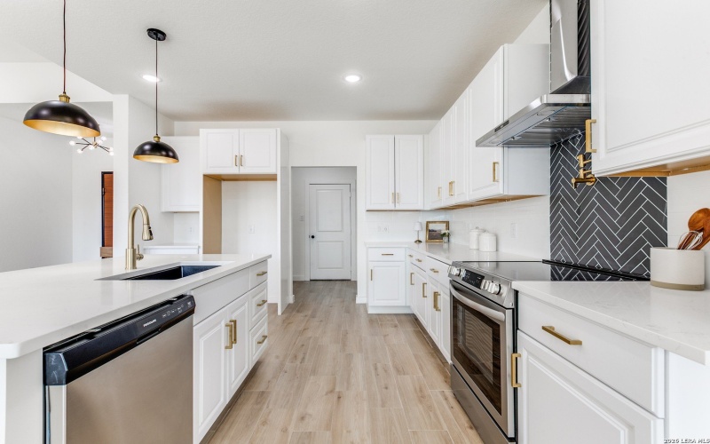 12910 Pueblo Nuevo Dr, Atascosa, TX 78002, 4 Bedrooms Bedrooms, ,2 BathroomsBathrooms,Residential,For Sale,12910 Pueblo Nuevo Dr,0,1946617